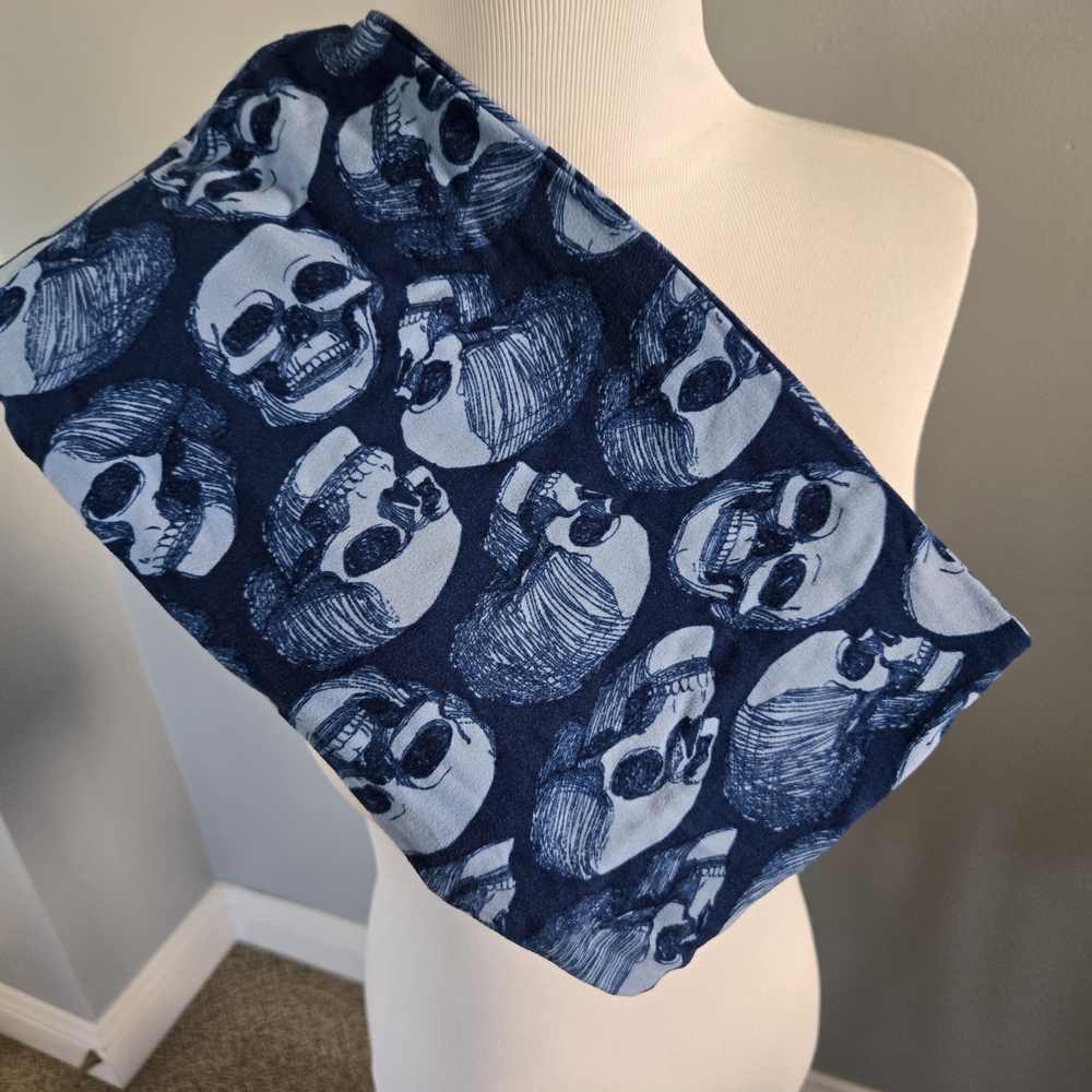 Halloween LuLaRoe Navy Skull Print Leggings